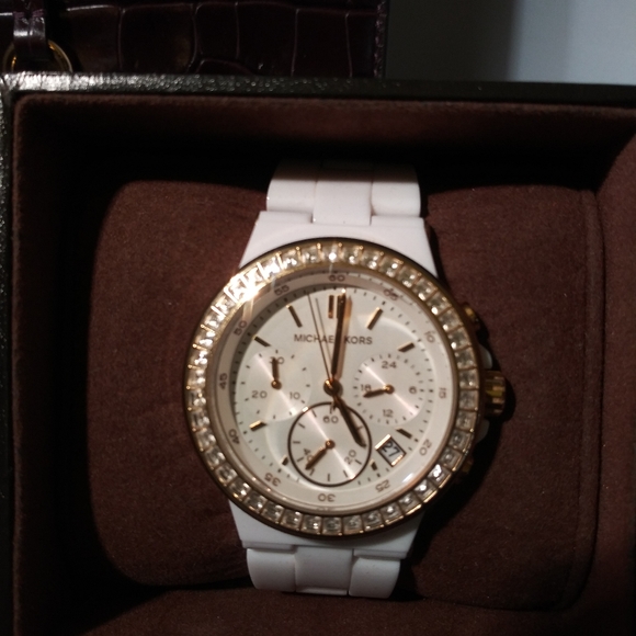 Michael Kors - Picture 7 of 8